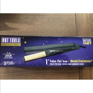 Hot Tools Gold Ceramic 1 inch flat iron